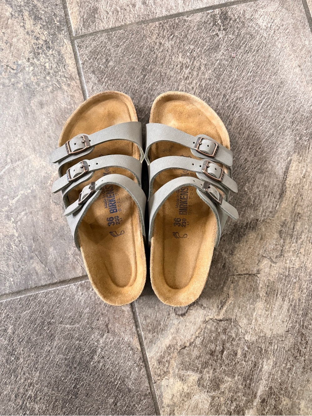 Like New Birkenstock Florida Sandals Soft Footbed Size 36, regular width